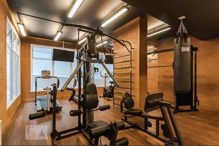 Apartamento à venda com 64m², 2 quartos e 2 vagasÁrea comum - Academia