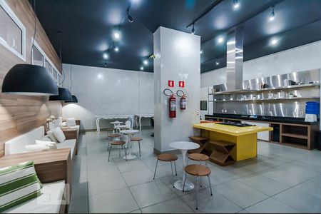 Apartamento à venda com 64m², 2 quartos e 2 vagasÁrea comum - Salão de festas