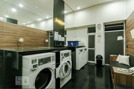 Apartamento à venda com 64m², 2 quartos e 2 vagasLavanderia