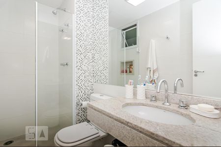 Apartamento à venda com 64m², 2 quartos e 2 vagasBanheiro