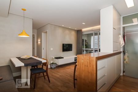 Sala de apartamento à venda com 2 quartos, 64m² em Centro, São Paulo