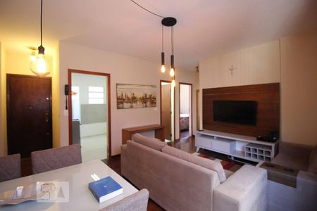 Sala de apartamento à venda com 2 quartos, 60m² em Carmo, Belo Horizonte
