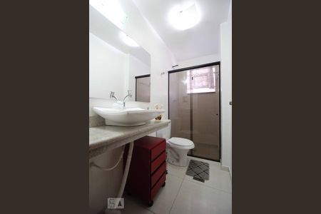 Banheiro Social de apartamento à venda com 2 quartos, 60m² em Carmo, Belo Horizonte
