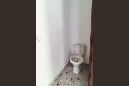 Apartamento para alugar com 60m², 2 quartos e sem vagaBanheiro