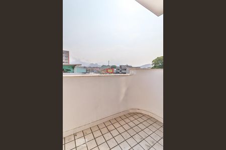 Varanda Sala/Cozinha de apartamento para alugar com 2 quartos, 60m² em Tanque, Rio de Janeiro