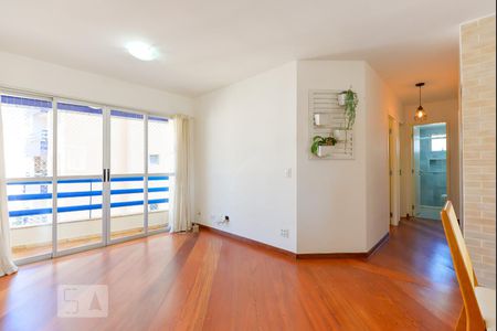 Sala de apartamento para alugar com 3 quartos, 80m² em Pinheiros, São Paulo