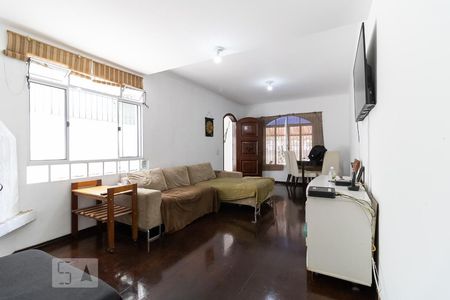 Casa para alugar com 200m², 5 quartos e 2 vagas Casa para alugar com 200m², 5 quartos e 2 vagasSala