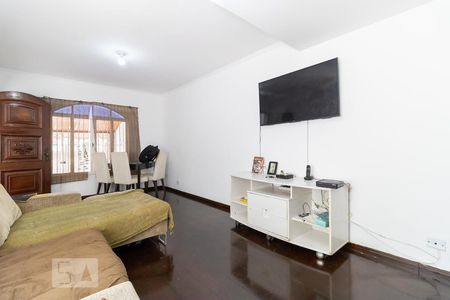 Casa para alugar com 200m², 5 quartos e 2 vagas Casa para alugar com 200m², 5 quartos e 2 vagasSala