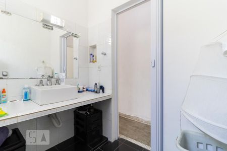 Casa para alugar com 200m², 5 quartos e 2 vagas Casa para alugar com 200m², 5 quartos e 2 vagasBanheiro da Suíte