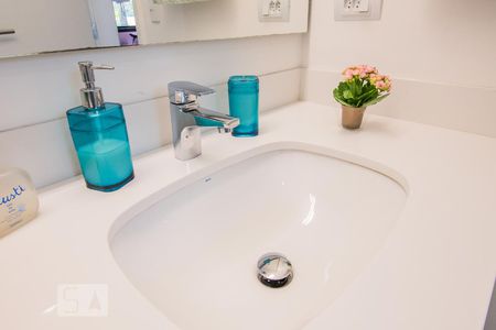 Apartamento à venda com 248m², 3 quartos e 3 vagasBanheiro da Suíte 2