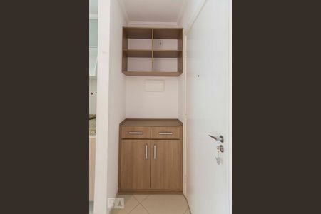 Sala de apartamento à venda com 2 quartos, 47m² em Vila Roque, São Paulo