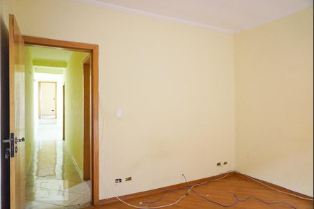 Casa à venda com 250m², 3 quartos e 2 vagas Casa à venda com 250m², 3 quartos e 2 vagasQuarto 2