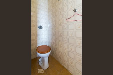 Apartamento para alugar com 75m², 3 quartos e 2 vagasBanheiro de serviço