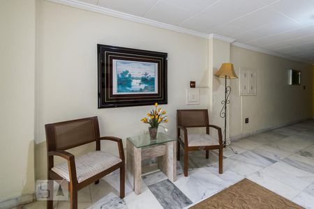 Apartamento para alugar com 75m², 3 quartos e 2 vagasHall de entrada do condomínio