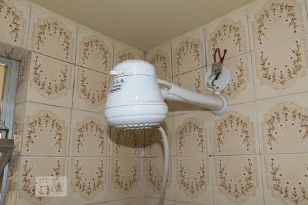 Apartamento para alugar com 75m², 3 quartos e 2 vagasBanheiro - Chuveiro elétrico