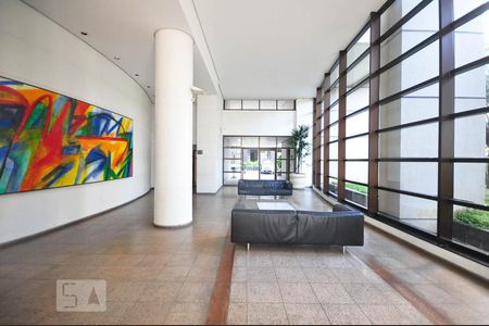 Apartamento à venda com 195m², 2 quartos e 3 vagas Apartamento à venda com 195m², 2 quartos e 3 vagasHall Social