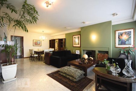 Sala de apartamento para alugar com 2 quartos, 195m² em Chácara Itaim, São Paulo