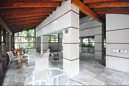 Apartamento à venda com 195m², 2 quartos e 3 vagasSalão de Festa