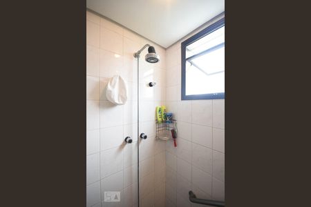 Apartamento à venda com 195m², 2 quartos e 3 vagas Apartamento à venda com 195m², 2 quartos e 3 vagasDetalhe do Banheiro Suíte 2