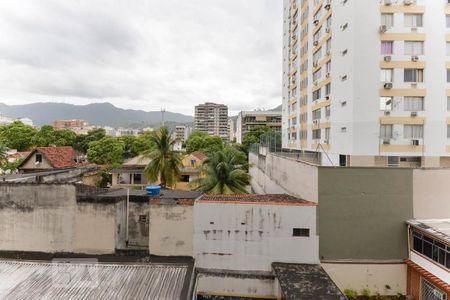 Vista Sala de apartamento para alugar com 2 quartos, 60m² em Vila Isabel, Rio de Janeiro