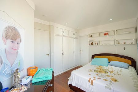 Apartamento à venda com 255m², 4 quartos e 3 vagasQuarto 1 suíte