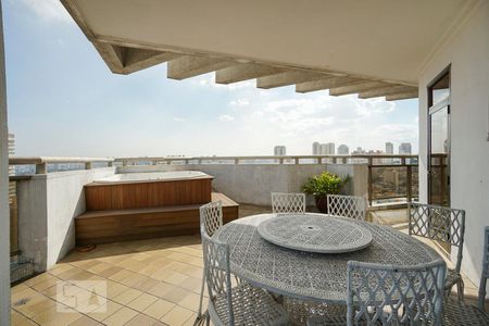 Apartamento à venda com 255m², 4 quartos e 3 vagasCobertura