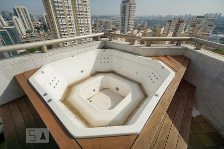 Apartamento à venda com 255m², 4 quartos e 3 vagasDetalhe cobertura