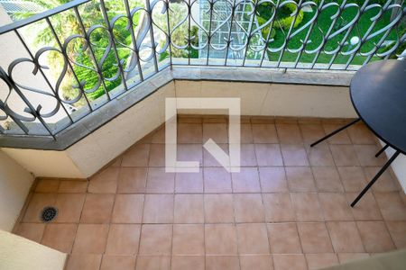 Varanda de apartamento à venda com 2 quartos, 70m² em Vila Gumercindo, São Paulo