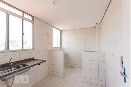 Cozinha de apartamento para alugar com 3 quartos, 145m² em Glória, Belo Horizonte