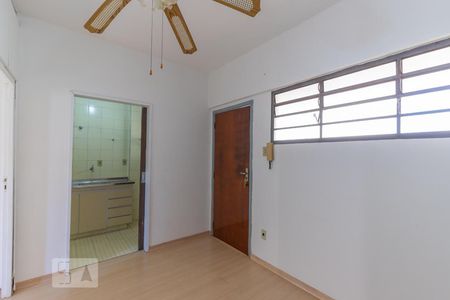 Sala de kitnet/studio para alugar com 1 quarto, 48m² em Vila Itapura, Campinas