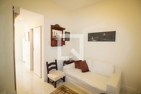 Sala de apartamento para alugar com 1 quarto, 40m² em Copacabana, Rio de Janeiro