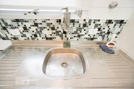 Apartamento para alugar com 56m², 2 quartos e 1 vagaDetalhe cozinha