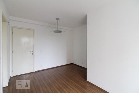 Apartamento à venda com 68m², 3 quartos e 1 vagaSala