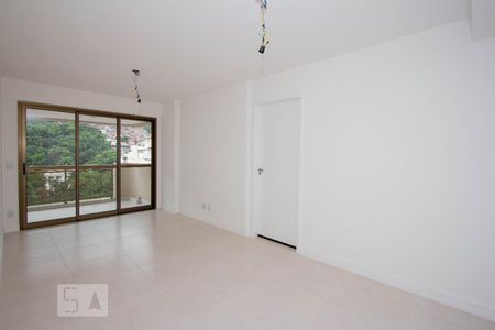 Sala de apartamento à venda com 2 quartos, 85m² em Botafogo, Rio de Janeiro