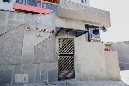 Apartamento para alugar com 76m², 3 quartos e 2 vagasFachada