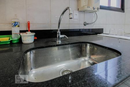 Apartamento para alugar com 76m², 3 quartos e 2 vagasCozinha