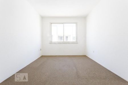 Sala de apartamento para alugar com 1 quarto, 45m² em Passo da Areia, Porto Alegre