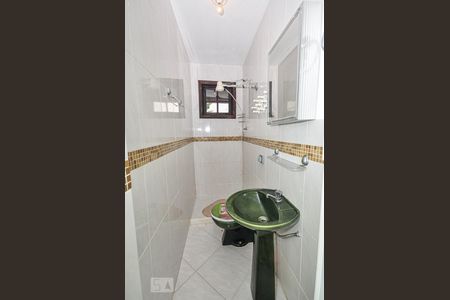 Casa à venda com 600m², 4 quartos e sem vagaBanheiro