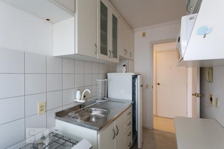 Apartamento para alugar com 60m², 3 quartos e 1 vaga Apartamento para alugar com 60m², 3 quartos e 1 vagaCozinha - Armários