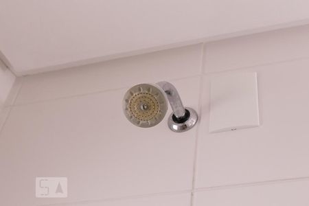 Detalhe banheiro de apartamento para alugar com 1 quarto, 54m² em Menino Deus, Porto Alegre