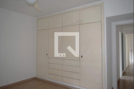 Apartamento à venda com 165m², 3 quartos e 1 vagaQuarto 3