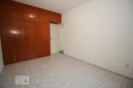 Quarto de apartamento para alugar com 1 quarto, 56m² em Freguesia (jacarepaguá), Rio de Janeiro