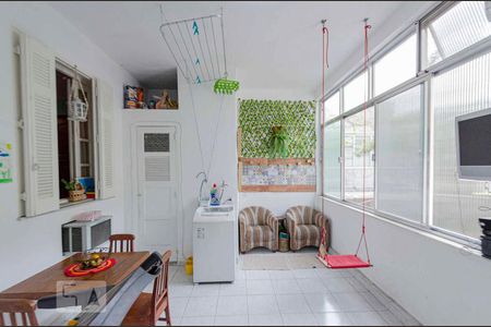 Apartamento para alugar com 92m², 2 quartos e sem vagaárea