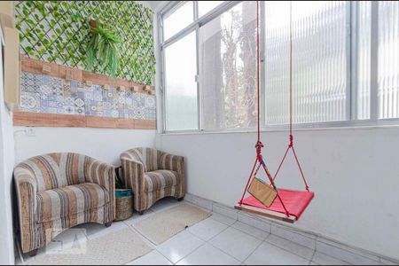 Apartamento para alugar com 92m², 2 quartos e sem vagaárea