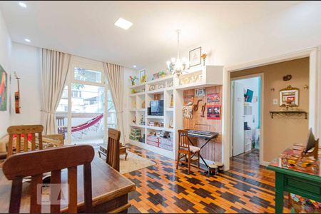 Apartamento para alugar com 92m², 2 quartos e sem vagaSala