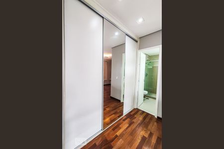 Apartamento para alugar com 94m², 1 quarto e 2 vagas Apartamento para alugar com 94m², 1 quarto e 2 vagasSuíte - Armário