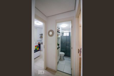 Corredor de apartamento para alugar com 2 quartos, 46m² em Água Branca, São Paulo