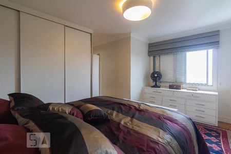 Apartamento para alugar com 167m², 4 quartos e 1 vagaSuíte