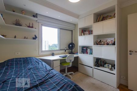Apartamento para alugar com 167m², 4 quartos e 1 vagaQuarto 1
