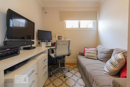 Apartamento para alugar com 167m², 4 quartos e 1 vagaEscritório